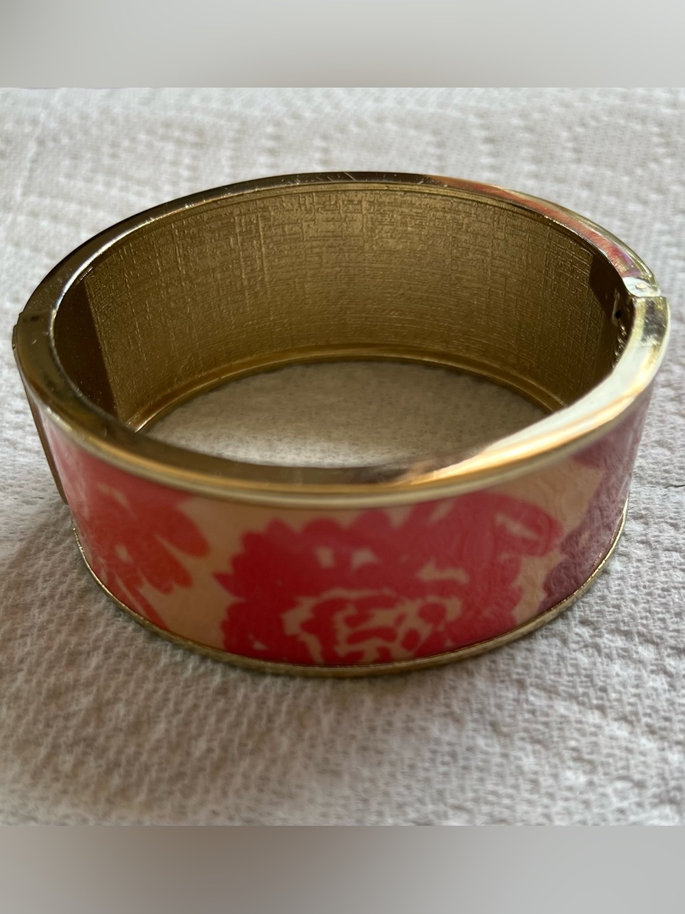 Women’s Gold-Tone Coral Floral Enamel Hinged Bangle Bracelet